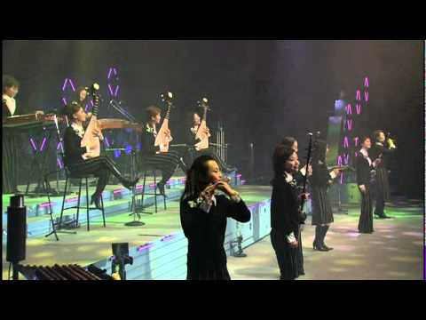 Sekai Ni Hitotsudake No Hana (The Only Flower in the World) - 12 Girls Band