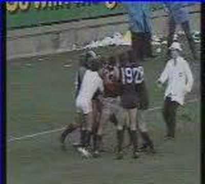 Cameron Clayton steals Bruce Doull's headband