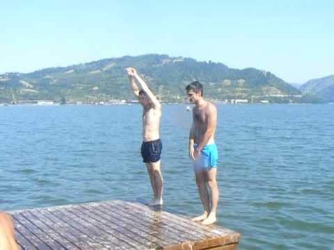 topliceni.cap pe spate a la farmacistu