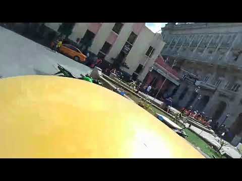 Ebis y Rodnier en Cocotaxi por La Habana - Cuba.