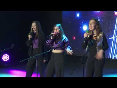 Трио DNA - Blame it on a boogie,   Юбилеен концерт "35 години Смехоранчета", Joy station, 2024