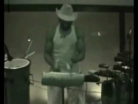 FINSTON HONORE 2/3 - Aporarte Producciones