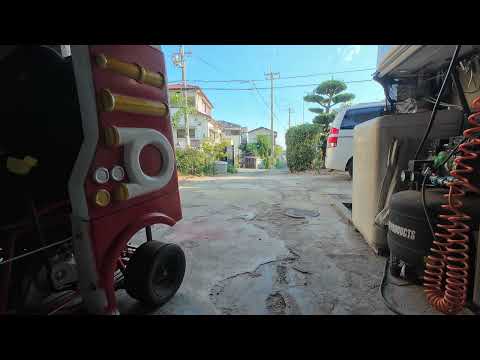 ミニカーを走らせたい　なりきり消防車