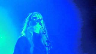 Fever Ray - When I Grow Up (Live at Coachella 2010)