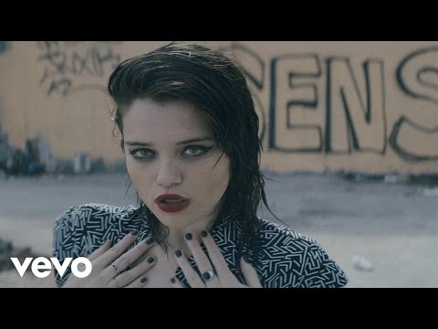 Sky Ferreira - I Blame Myself