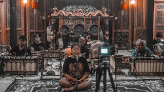 Download lagu Gendhing Bondhèt kethuk 2 kerep minggah 4, laras sléndro pathet sanga mp3