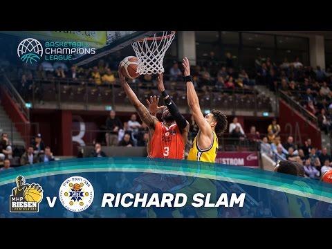 Richard Throws it Down Through the Middle!