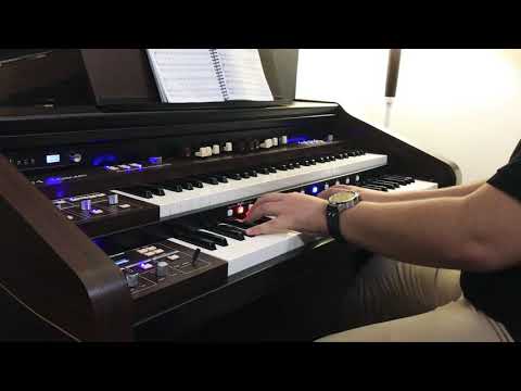 Hino - 4 “Ouve a nossa oração” | Órgão Tokai T1 Concert