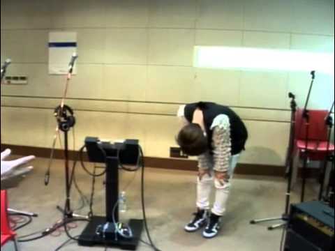 130606 EXO Punishment for Quiz Super Junior Shindong SSTP