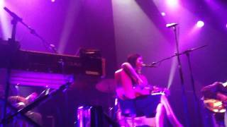 (HD) Kitty, Daisy & Lewis - Baby don't you know - Live @Rockhal (Lux) - 13.02.2012
