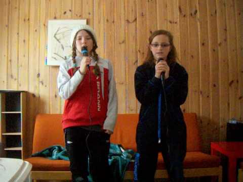 We are singing mamma mia !