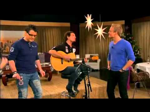 Olle Hedberg, Andreas Weise, Linnea Henriksson, Geir Rönning - World Hold On (Idol 2010) [HQ]