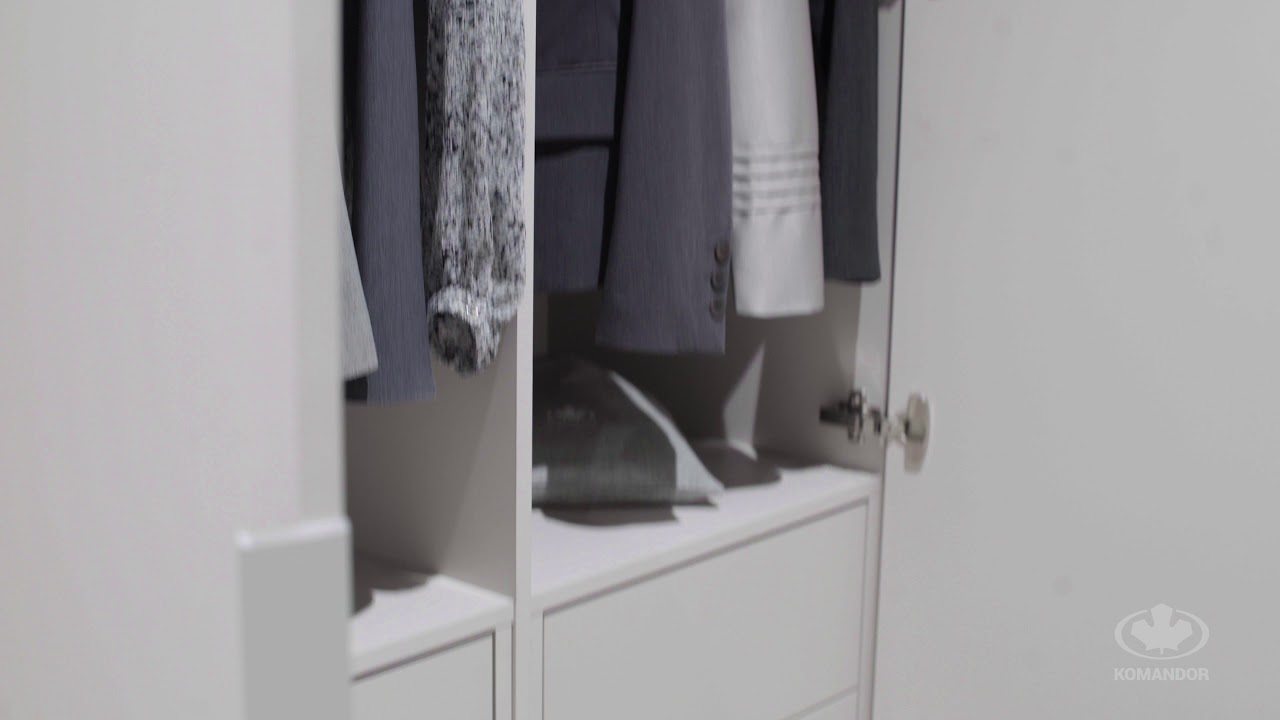 Komandor - Twoje Wnętrza z Charakterem - Przedpokój z lustrem