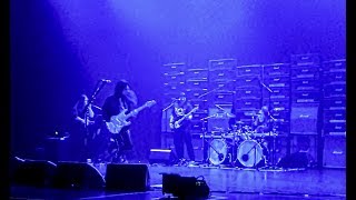 Yngwie playing &quot;Heaven Tonight&quot;. Where Is The Singer?