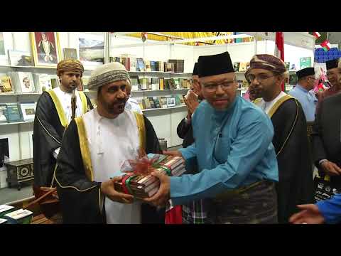 download lagu mp3 mp4 Oman Book Fair 2018, download lagu Oman Book Fair 2018 gratis, unduh video klip Oman Book Fair 2018
