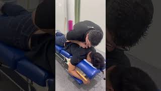 Download lagu Relaxing spinal crack! 😊ASMR! Relax to the sound of spinal cracks! mp3