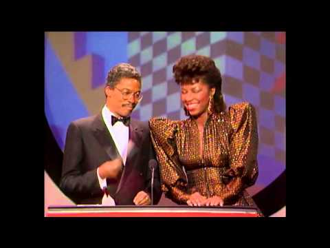 Stevie Wonder Wins Soul/R&B Male - AMA 1987