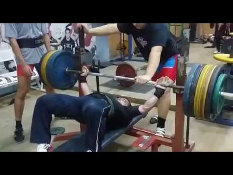 Sergey Fedosienko, 2cm Board Press 220kg/484lbs @58kg/127lbs, sinlge ply