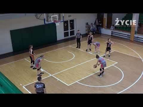 ¼ MMP U-15 K - fragmenty meczu MLKS-MOS Rzeszów – UKS Huragan Wołomin