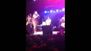 Sharon Jones - Longer and Stronger