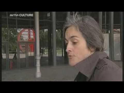 Interview With Contortionist Angela Laurier