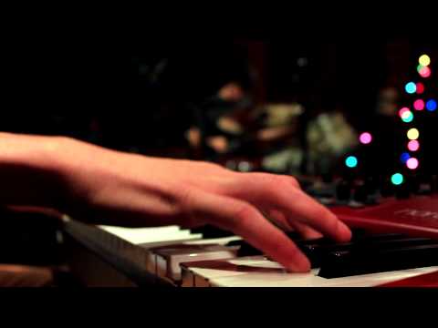 Shir Halel / צוף - שיר הלל