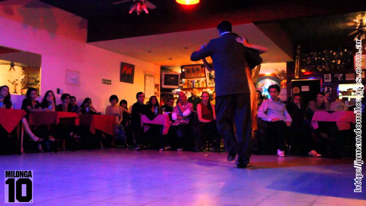 Luciana Gorosito y Adrian De Gregorio en MILONGA10 (Tango "Mandria")
