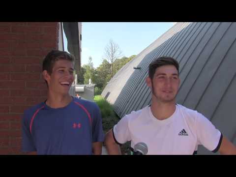 Antonín Štěpánek a Lukáš Vejvara po výhře v 1. kole čtyřhry na MČR v Ostravě 2017