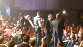 Oldelaf nos jours heureux acoustique angers