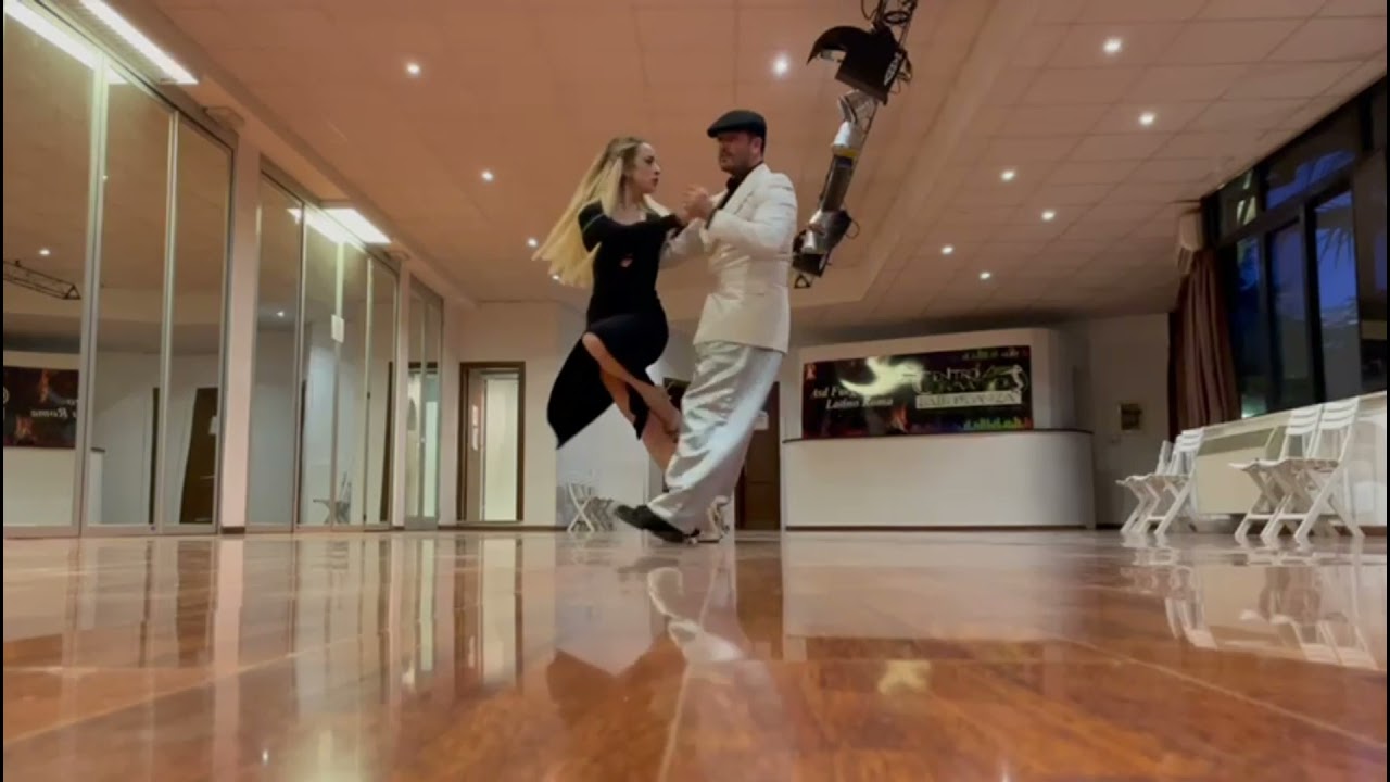 Mariano Navone y Francesca Ara - Rome - 15/12