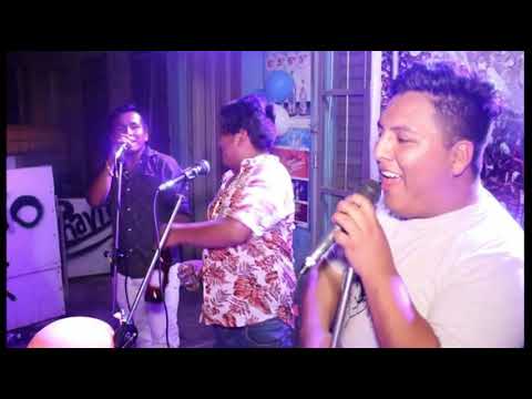 LOS CHAMAKOS DE LA CUMBIA CANTA HAROLD HUARACHI LA VENTANA