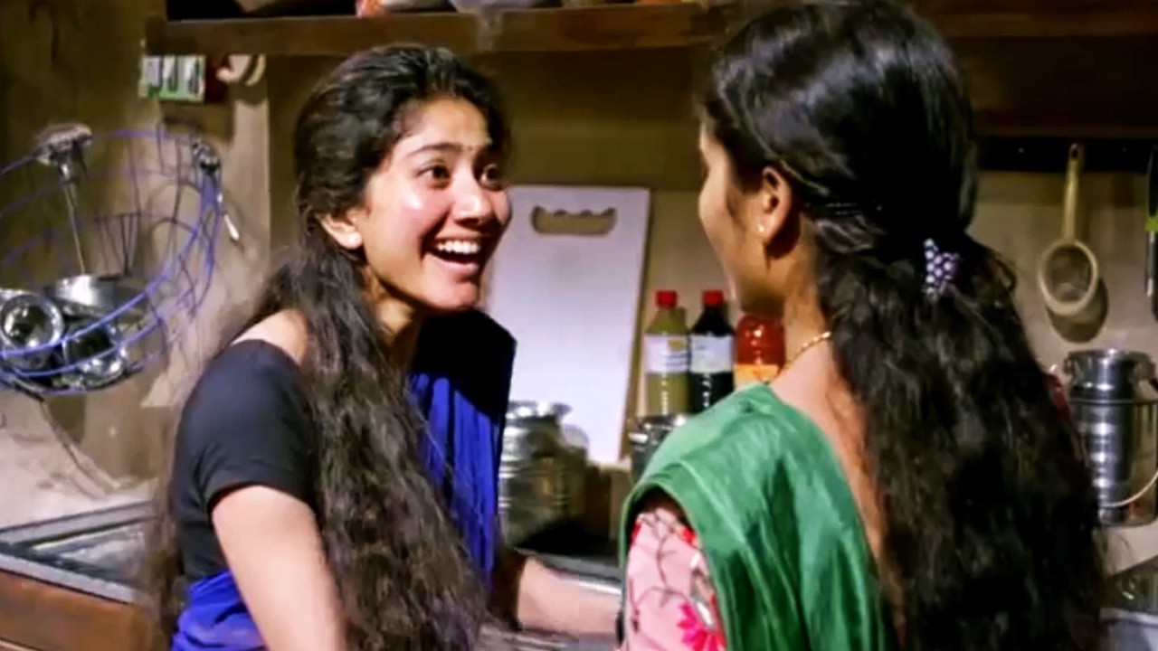 Sai Pallavi के बहन ने शादी के लिए हा कह दिया | Fidaa फिल्म का Best सीन