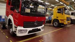 Download lagu Mercedes-Benz Commercial Vehicles - Studio 1 - Atego crew-cab | AutoMotoTV mp3