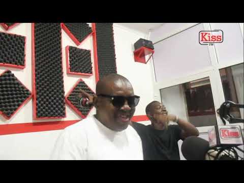 VIBE LAKUTOSHA LATAWALA WAKATI PROFESSOR JAY ALIVYO UTAMBULISHA WIMBO WA KAZA HII LEO HAPA KISS FM