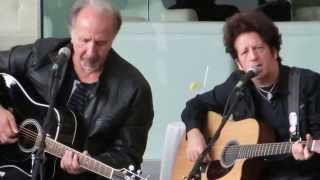 Willie Nile live - She's Got My Heart - Songwriters By the Falls - 09Nov2013