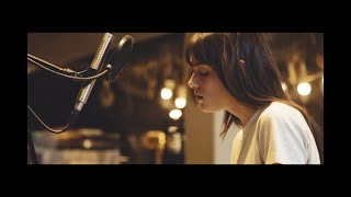 Charlotte Cardin — Double Shifts (Sights Session)