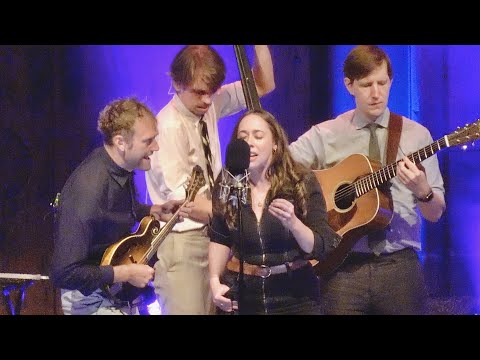 Punch Brothers & Sarah Jarosz, Teardrop (Massive Attack cover), live at Mountain Winery (4K)
