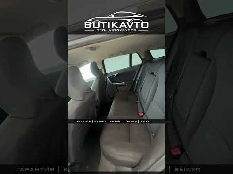 фото volvo v60 i 0