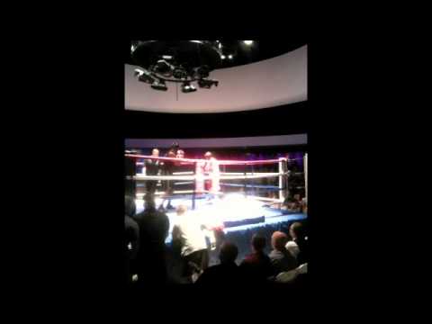 Tim Smith, Winning semi final of pride fighter, Liquid Stevenage 2011. BIg Knock out