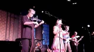 Steeleye Span: "The Bonny Black Hare"