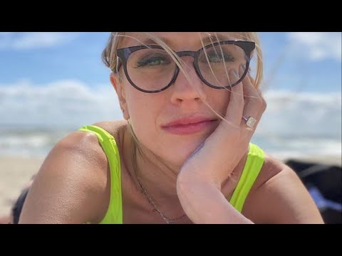 Kat Timpf Pics