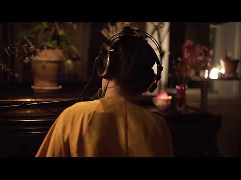 Never Sol -  Zoe (Acoustic Session from Lucerna Rooftop)