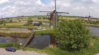 preview picture of video 'Kinderdijk by Drone'