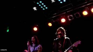 Amy Ray & Brandi Carlile: Who Sold The Gun - Seattle 2/4/09