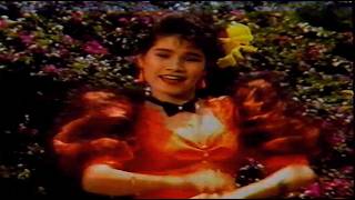 Download lagu Irma Erviana - Mr. Mahmood (1989) Kamera Ria mp3 Download lagu Irma Erviana - Mr. Mahmood (1989) Kamera Ria mp3