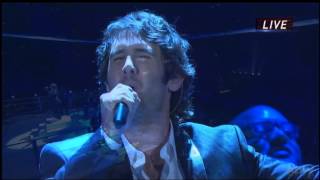 Josh Groban singing Brave before a boxing match in Germany 5-4-2013