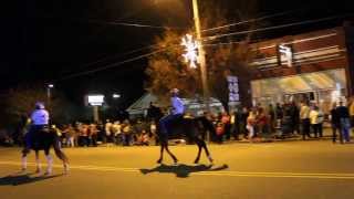 preview picture of video 'Oxford NC 2013 Christmas Parade 6 of 6'