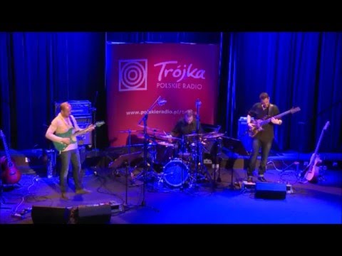 Marek Napiórkowski Trio "KonKubiNap" – Havona (Jaco Pastorius) #live w Trójce