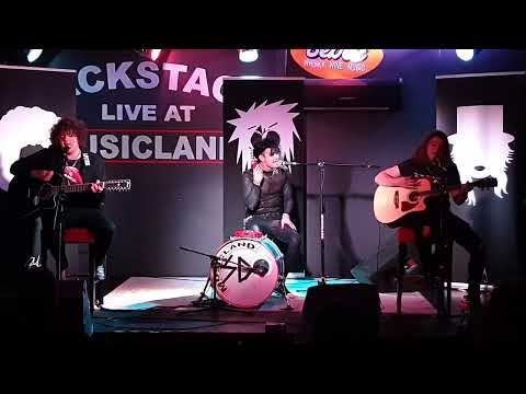 @sistersdoll  - Hard Luck Woman - KISS - Ft Bryce - at Musicland Melbourne