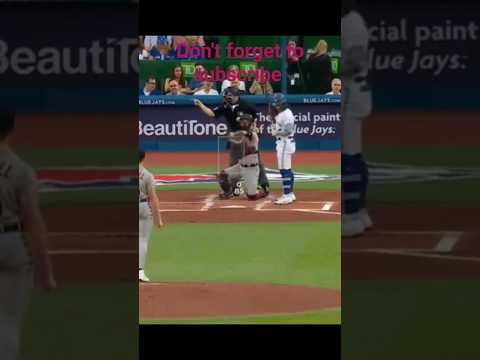 Bo Bichette gets terrible call.  No way that's a strike.